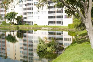 1780 NE 191st St, Miami, FL 33179 - Photo 2
