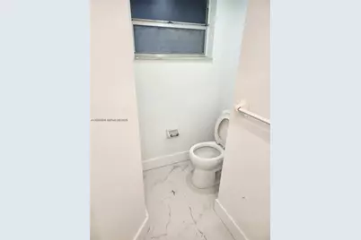 1780 NE 191st St #204-2, Miami, FL 33179 - Photo 24