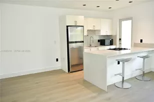 65 Washington Ave, Miami Beach, FL 33139 - Photo 6
