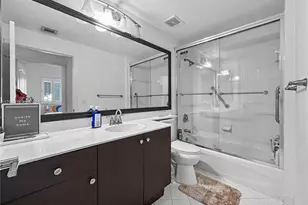 10700 NW 66th St, Doral, FL 33178 - Photo 6