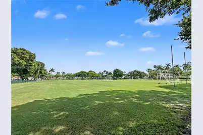 10700 NW 66th St #513, Doral, FL 33178 - Photo 86