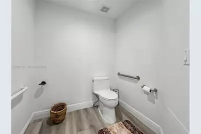 10700 NW 66th St #513, Doral, FL 33178 - Photo 28