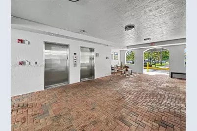 10700 NW 66th St #513, Doral, FL 33178 - Photo 48