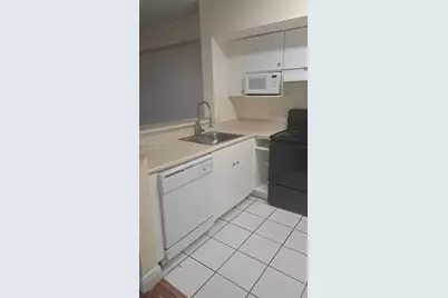 5077 NW 7th St #1105, Miami, FL 33126 - Photo 2