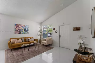 840 Falling Water Rd #840, Weston, FL 33326 - Photo 4