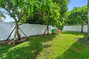 840 Falling Water Rd, Weston, FL 33326 - Photo 26