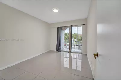 150 SW 134th Way #304R, Pembroke Pines, FL 33027 - Photo 10