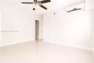 2901 Middle River Dr, Fort Lauderdale, FL 33306 - Photo 6