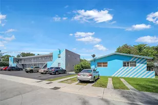 6210 SW 59th Pl, South Miami, FL 33143 - Photo 18