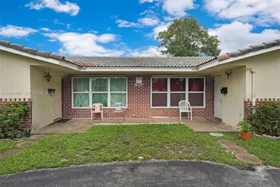11041 NW 39th St, Coral Springs, FL 33065 - Photo 2
