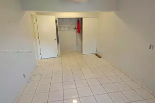 617 NW 58th Ave, Miami, FL 33126 - Photo 8