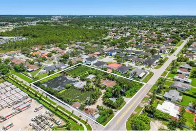 16375 SW 304th St, Homestead, FL 33033 - Photo 10