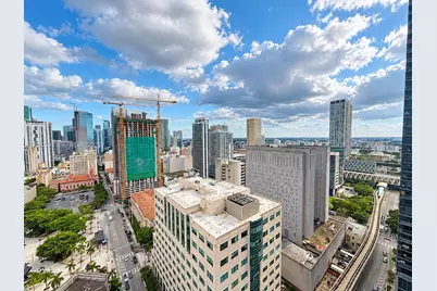 121 NE 5th St #2905, Miami, FL 33132 - Photo 32