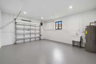 5309 Hayes St, Hollywood, FL 33021 - Photo 32
