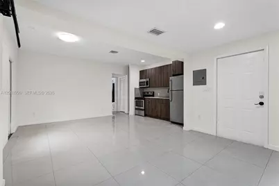 18 NW 45th St #A, Miami, FL 33127 - Photo 8