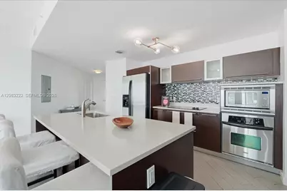 1900 N Bayshore Dr #1518, Miami, FL 33132 - Photo 8