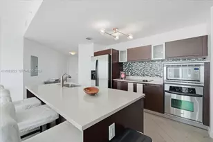 1900 N Bayshore Dr, Miami, FL 33132 - Photo 8