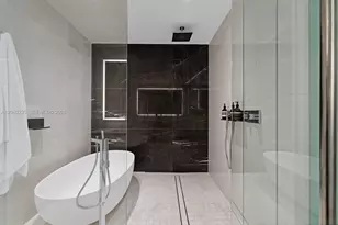 300 Biscayne Blvd Way, Miami, FL 33131 - Photo 26