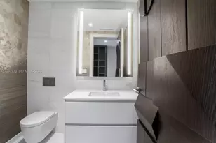300 Biscayne Blvd Way, Miami, FL 33131 - Photo 34