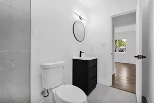 250 NW 45th St, Miami, FL 33127 - Photo 58