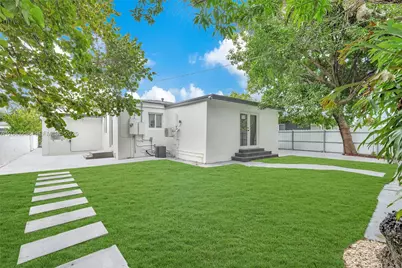 250 NW 45th St #2, Miami, FL 33127 - Photo 48