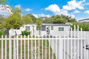 250 NW 45th St, Miami, FL 33127 - Photo 54
