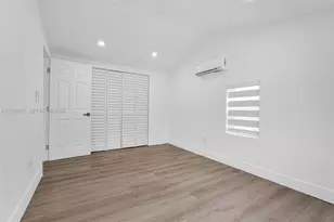 250 NW 45th St, Miami, FL 33127 - Photo 24