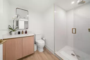 90 NE 32nd St, Miami, FL 33137 - Photo 22