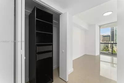495 Brickell Ave #1811, Miami, FL 33131 - Photo 18