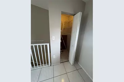 6801 W 36th Ave #204, Hialeah, FL 33018 - Photo 4