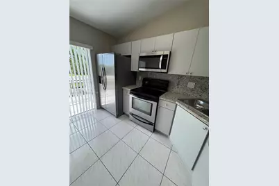 6801 W 36th Ave #204, Hialeah, FL 33018 - Photo 6