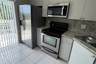 6801 W 36th Ave, Hialeah, FL 33018 - Photo 6