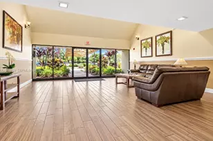 220 Lakeview Dr, Weston, FL 33326 - Photo 2