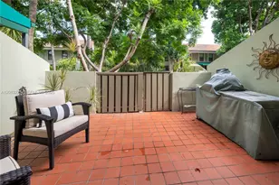 2835 NE 60th St, Fort Lauderdale, FL 33308 - Photo 26