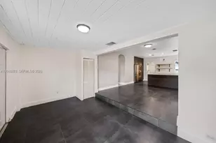 534 NW 50th St, Miami, FL 33127 - Photo 6