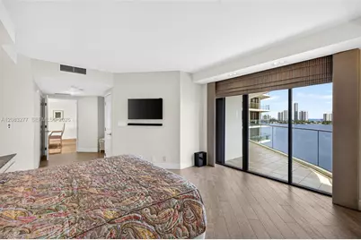 2800 Island Blvd #1202, Aventura, FL 33160 - Photo 28