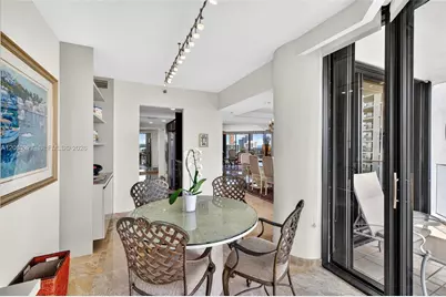 2800 Island Blvd #1202, Aventura, FL 33160 - Photo 18