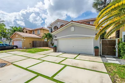15877 SW 61st Way, Miami, FL 33193 - Photo 2