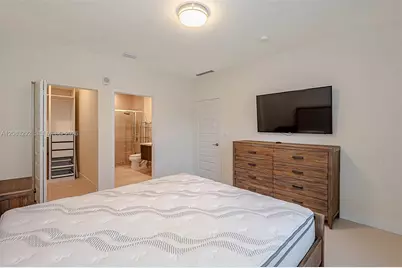 7809 NW 104th Ave #7, Doral, FL 33178 - Photo 16