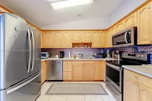 4271 NW 20th Ave, Oakland Park, FL 33309 - Photo 14