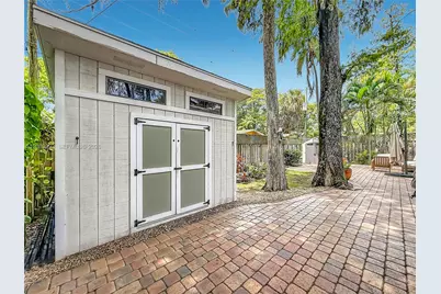 4271 NW 20th Ave, Oakland Park, FL 33309 - Photo 34