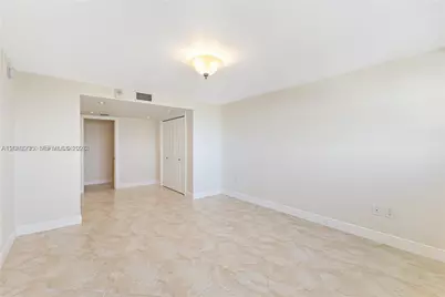 13155 Ixora Ct #905, North Miami, FL 33181 - Photo 10