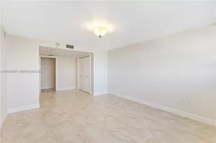 13155 Ixora Ct, North Miami, FL 33181 - Photo 10