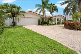 649 Layne Blvd, Hallandale Beach, FL 33009 - Photo 2