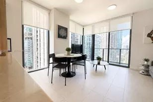 121 NE 5th St, Miami, FL 33132 - Photo 4