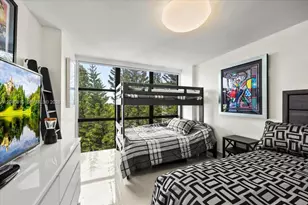 800 Parkview Dr, Hallandale Beach, FL 33009 - Photo 12