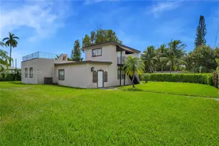 8295 NW 4th Ave, Miami, FL 33150 - Photo 4