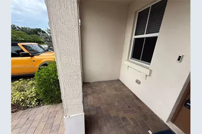 12856 NW 22nd Pl #12856, Miami, FL 33167 - Photo 6