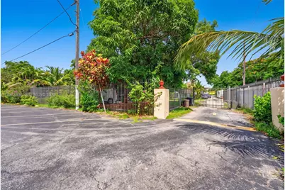 60 NW 79th St #24, Miami, FL 33150 - Photo 26
