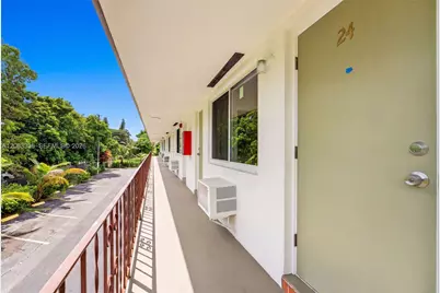 60 NW 79th St #24, Miami, FL 33150 - Photo 12